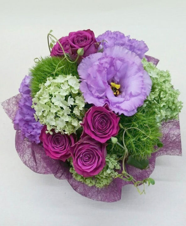 エレガントなパープルとグリーン